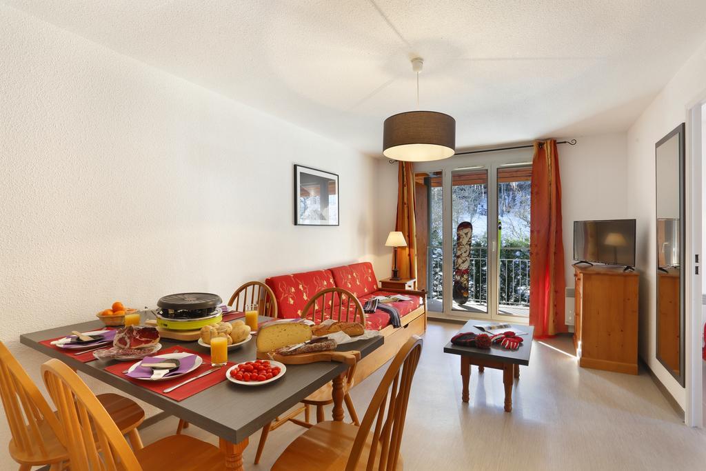 Residence Nemea Les Grands Ax Ax-les-Thermes Buitenkant foto