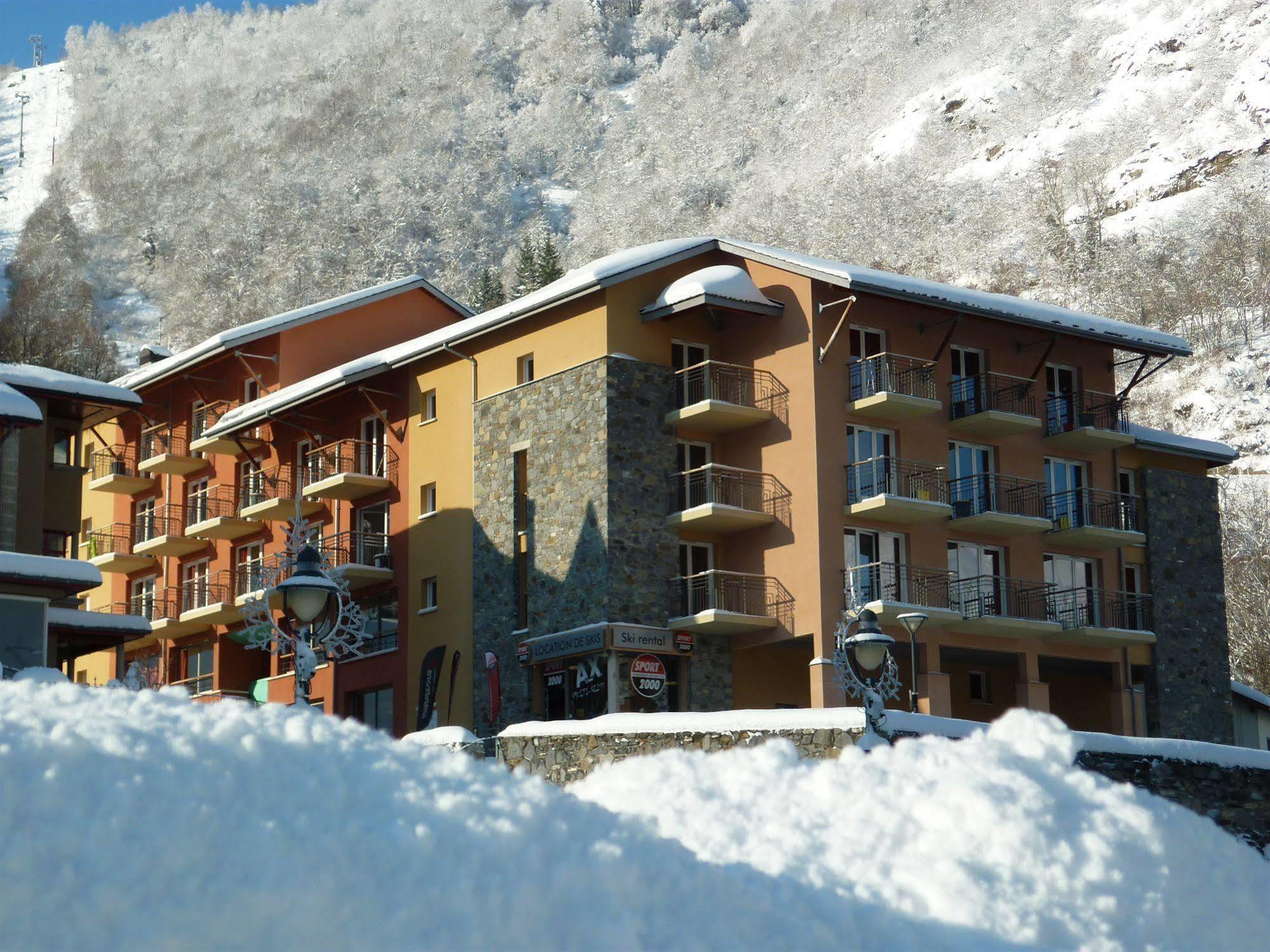 Residence Nemea Les Grands Ax Ax-les-Thermes Buitenkant foto