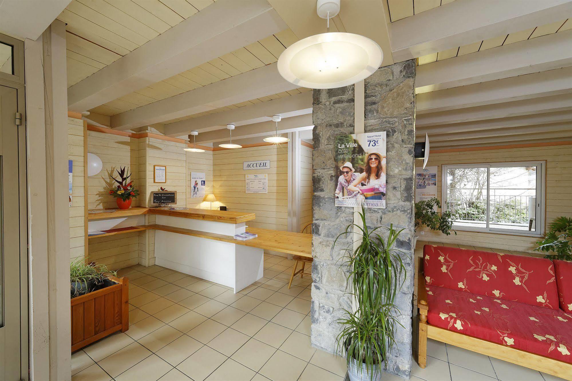 Residence Nemea Les Grands Ax Ax-les-Thermes Buitenkant foto